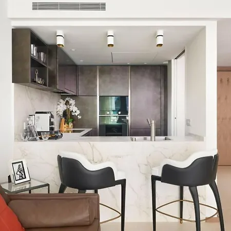 Luxurious 2br4p With Terrace - First Croisette 202 Cannes