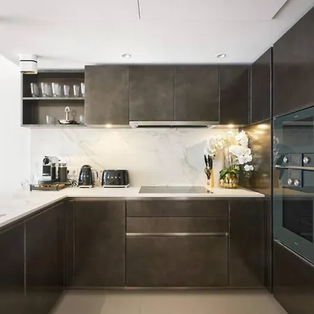 Luxurious 2br4p With Terrace - First Croisette 202 Appartement *