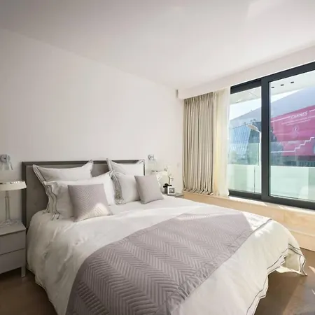 Luxurious 2br4p With Terrace - First Croisette 202 شقة كان